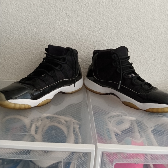 Retro Space Jam 2016 - Jordan 11 - Picture 4 of 9